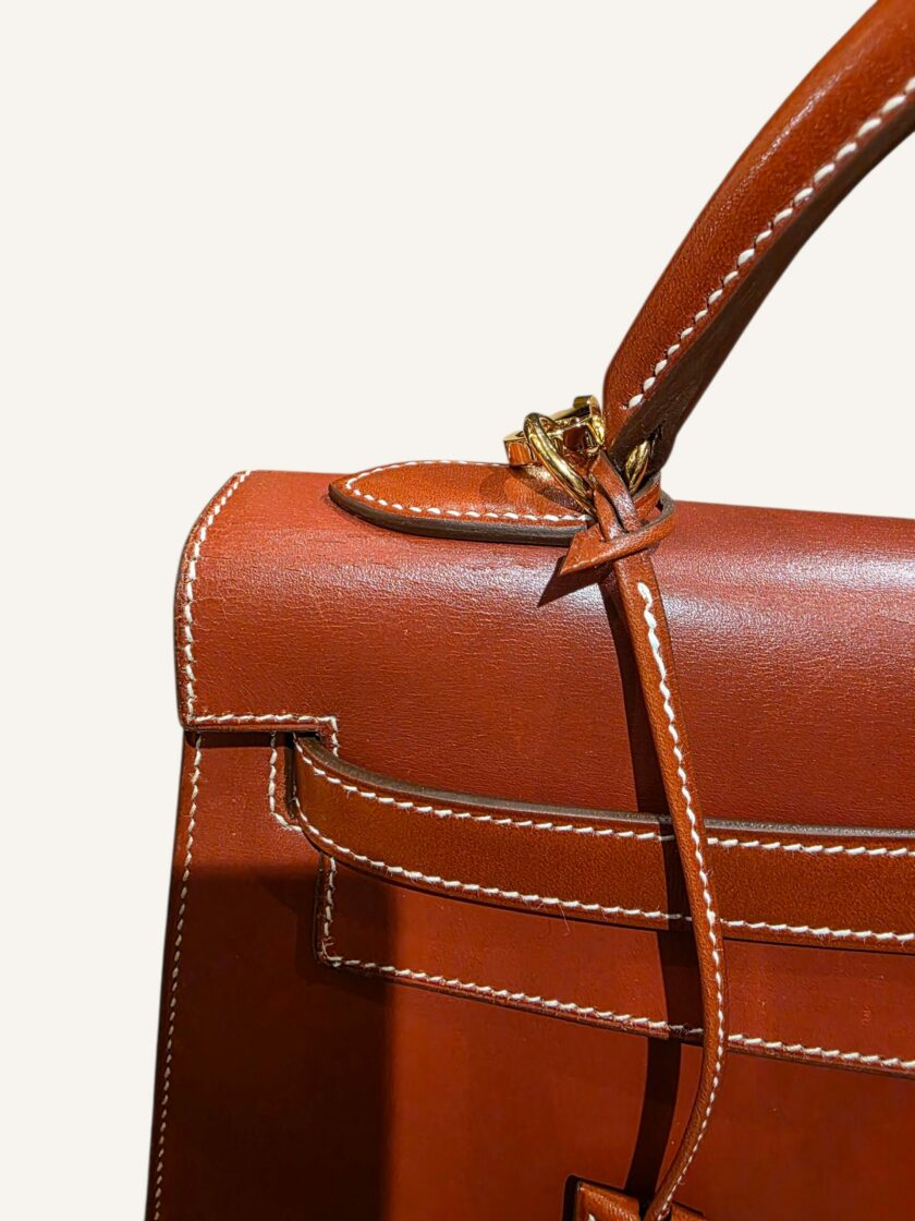 Hermès Kelly 32 Cuir Box Rouge Brique 1992 | TheVintageTraveler