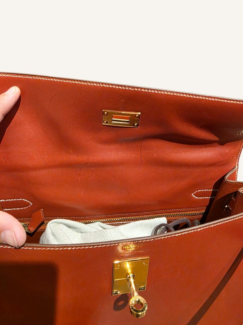 Hermès Kelly 32 Cuir Box Rouge Brique 1992 | TheVintageTraveler