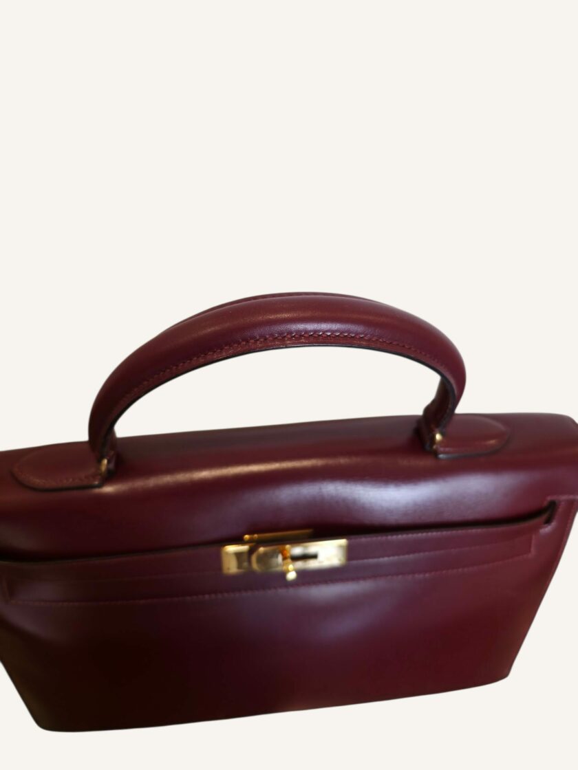 Hermès Kelly 35 Box Rouge H Doré 1989 | TheVintageTraveler