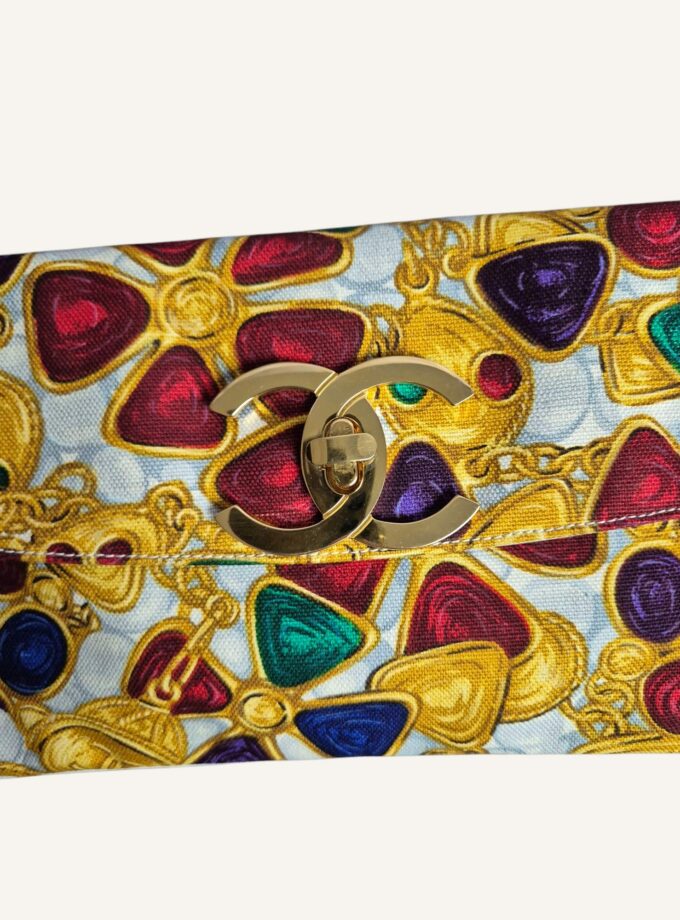 Pochette Chanel vintage motif Gripoix