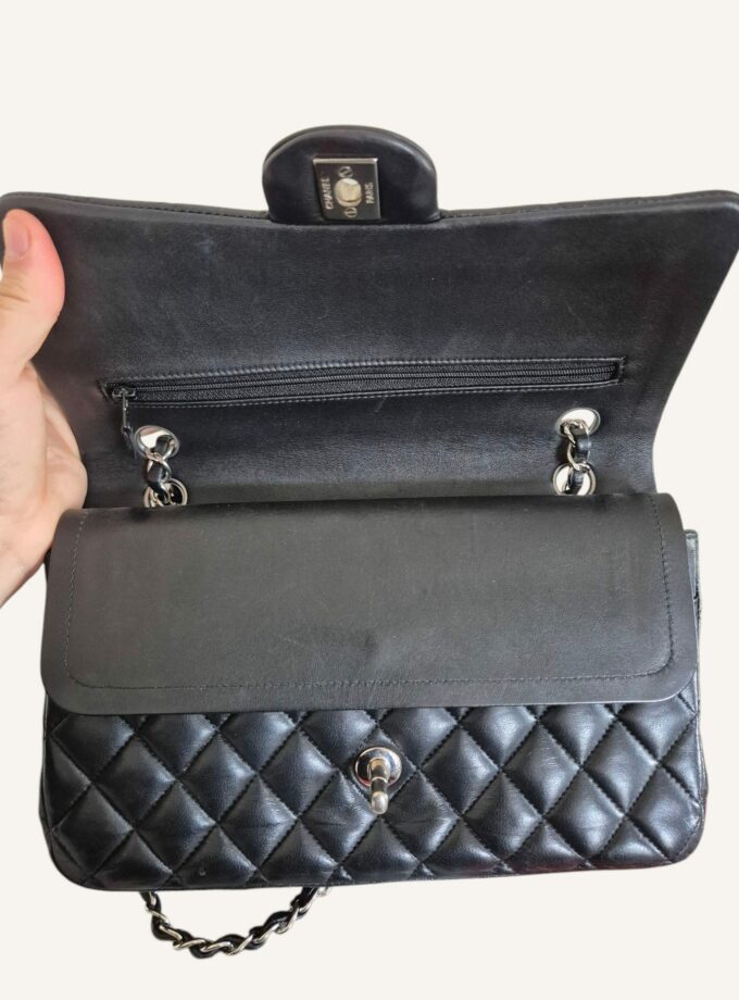 Sac Chanel medium classique finitions argentées