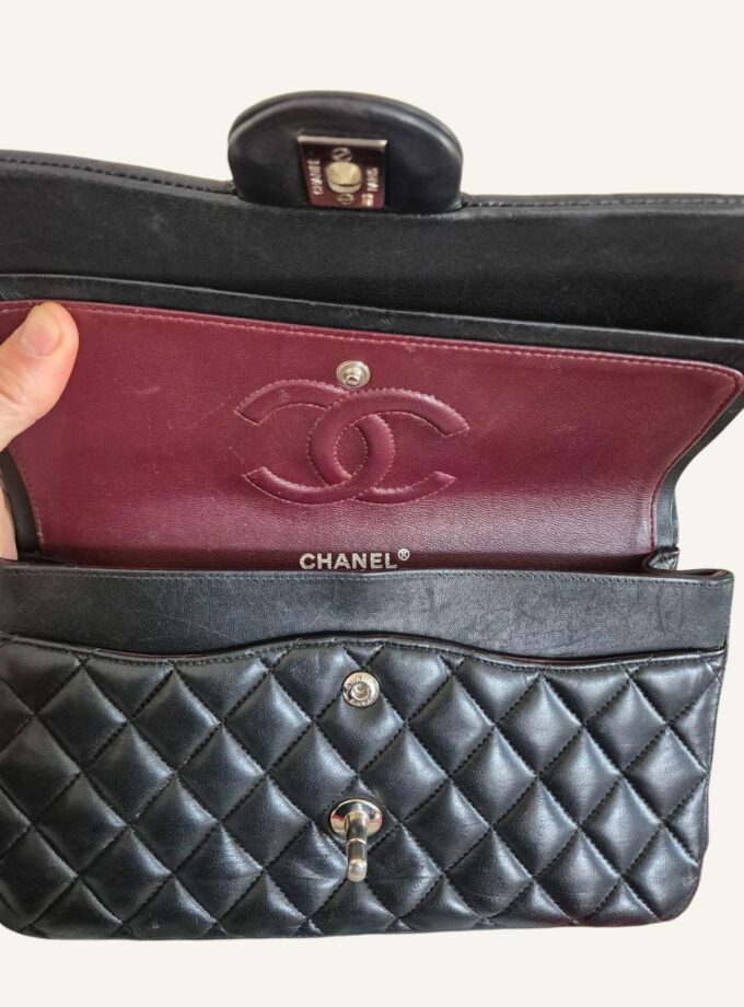 Sac Chanel medium classique finitions argentées