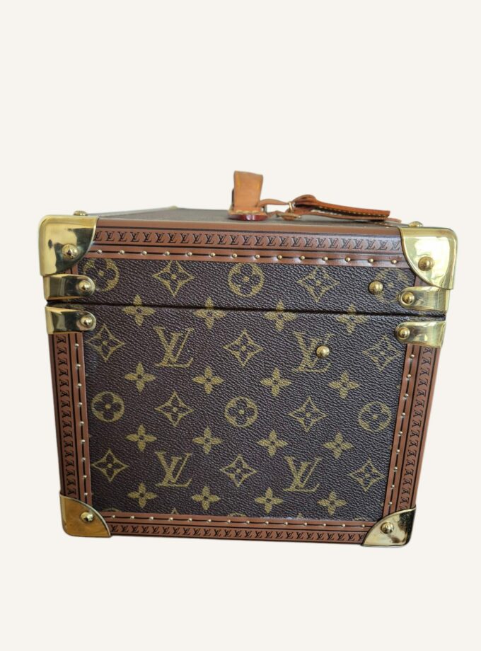 Vanity Louis Vuitton boite à bouteille