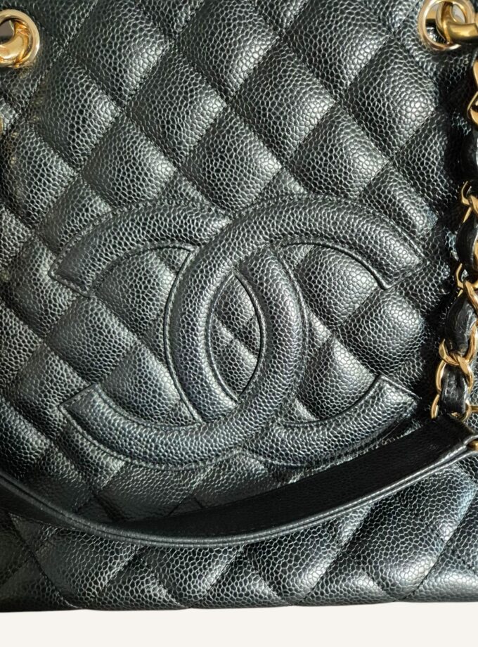 Sac Chanel GST cuir caviar noir finitions dorées