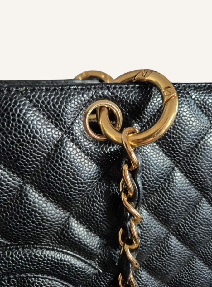 Sac Chanel GST cuir caviar noir finitions dorées