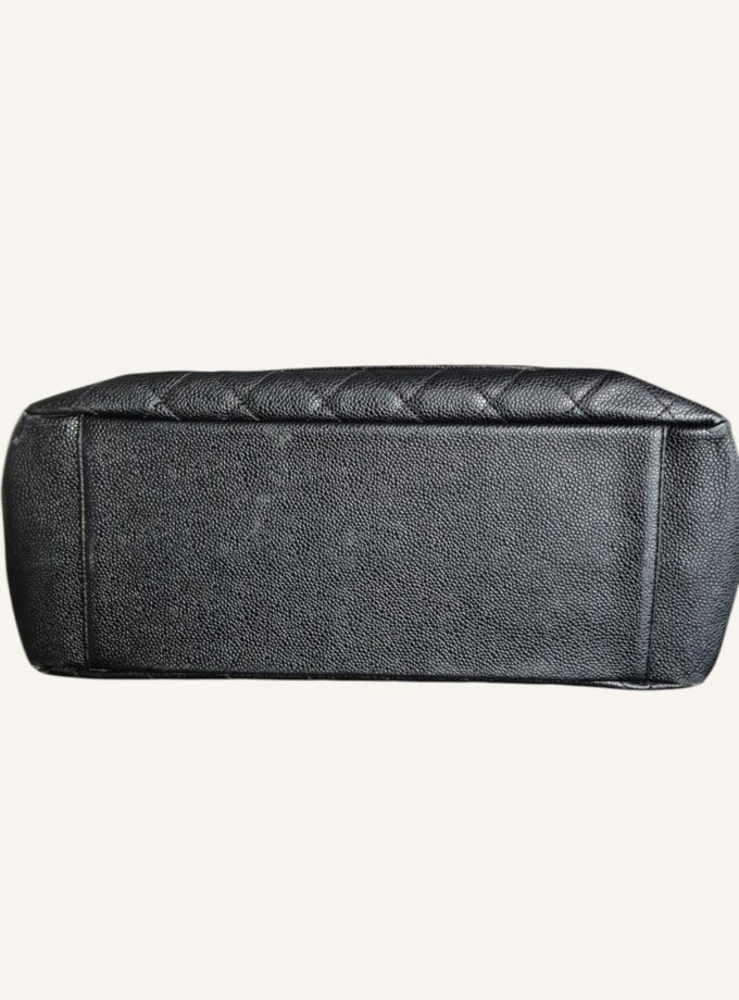 Sac Chanel GST cuir caviar noir finitions dorées