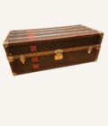 malle Louis Vuitton penderie ancienne petite taille
