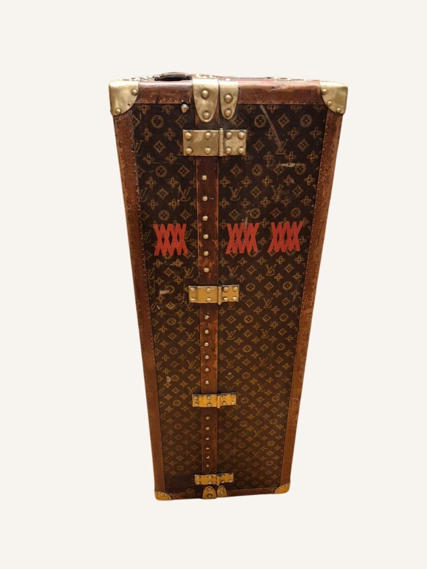 Malle Louis Vuitton penderie / Table basse – Image 6