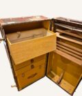 Malle Louis Vuitton penderie / Table basse – Image 4
