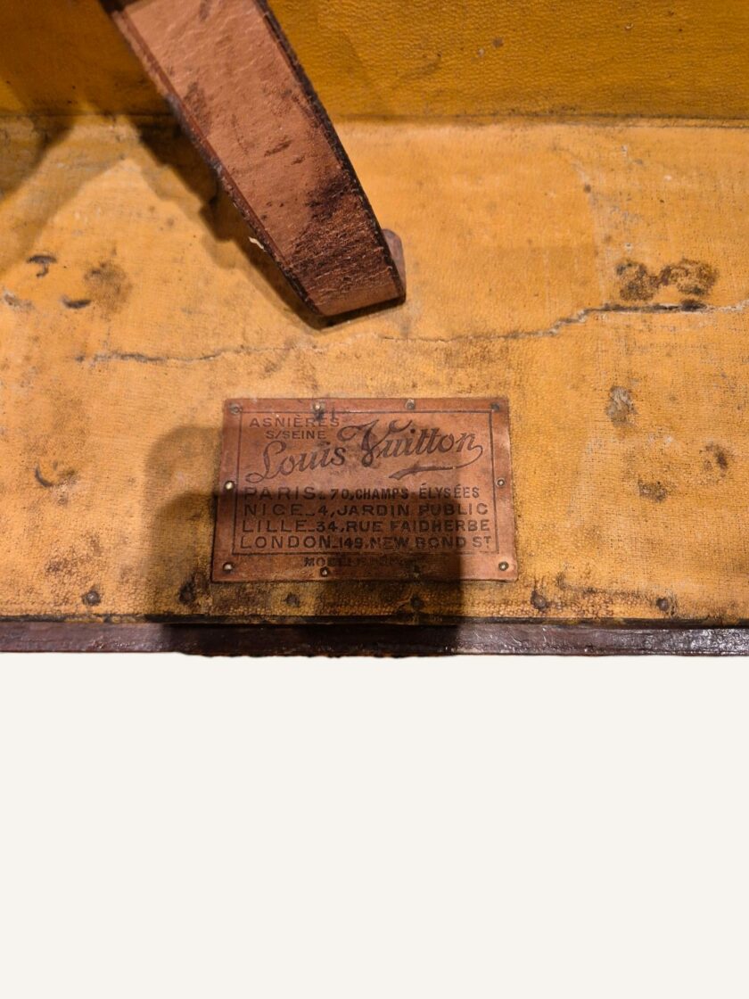 Malle Louis Vuitton penderie / Table basse – Image 2