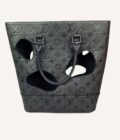 sac Louis Vuitton Rei Kawakubo cuir empreinte noir