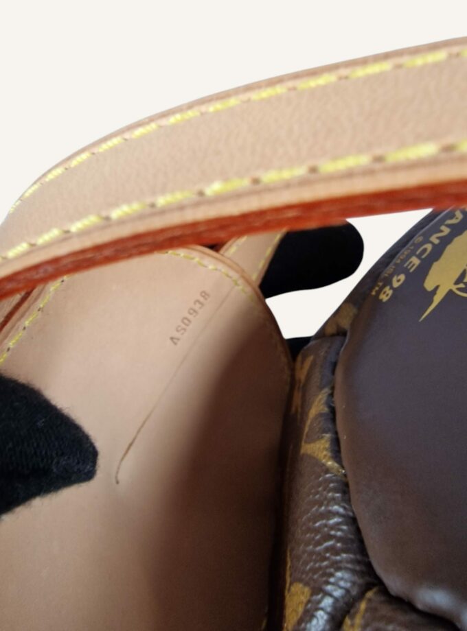 Ballon foot Louis Vuitton 1998