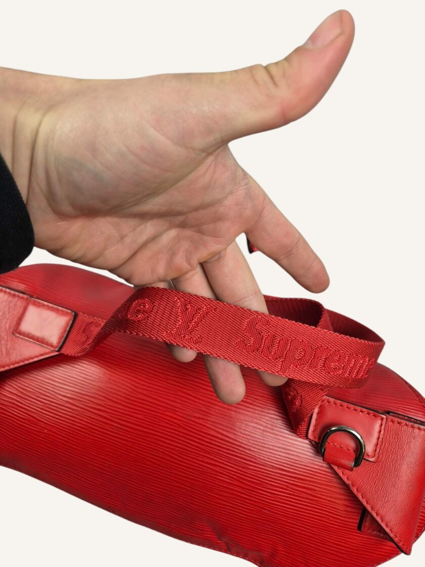Bumbag Louis Vuitton x Supreme – Image 4