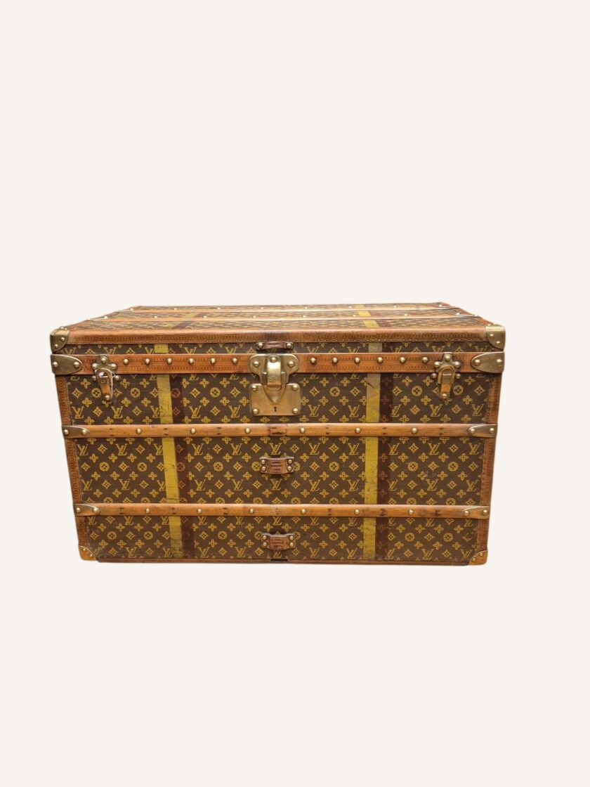 malle Louis Vuitton courrier années 20 30 table basse
