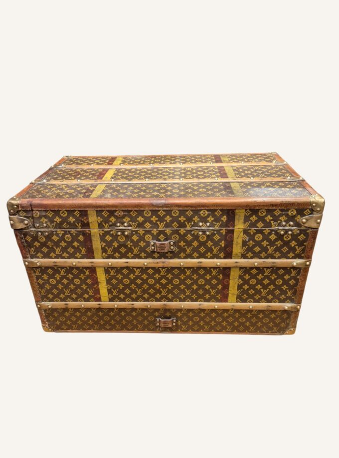 Malle Louis Vuitton courrier monogramme