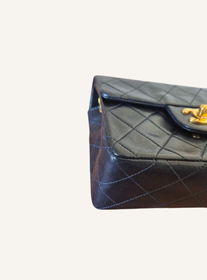 Mini Chanel vintage bleu marine