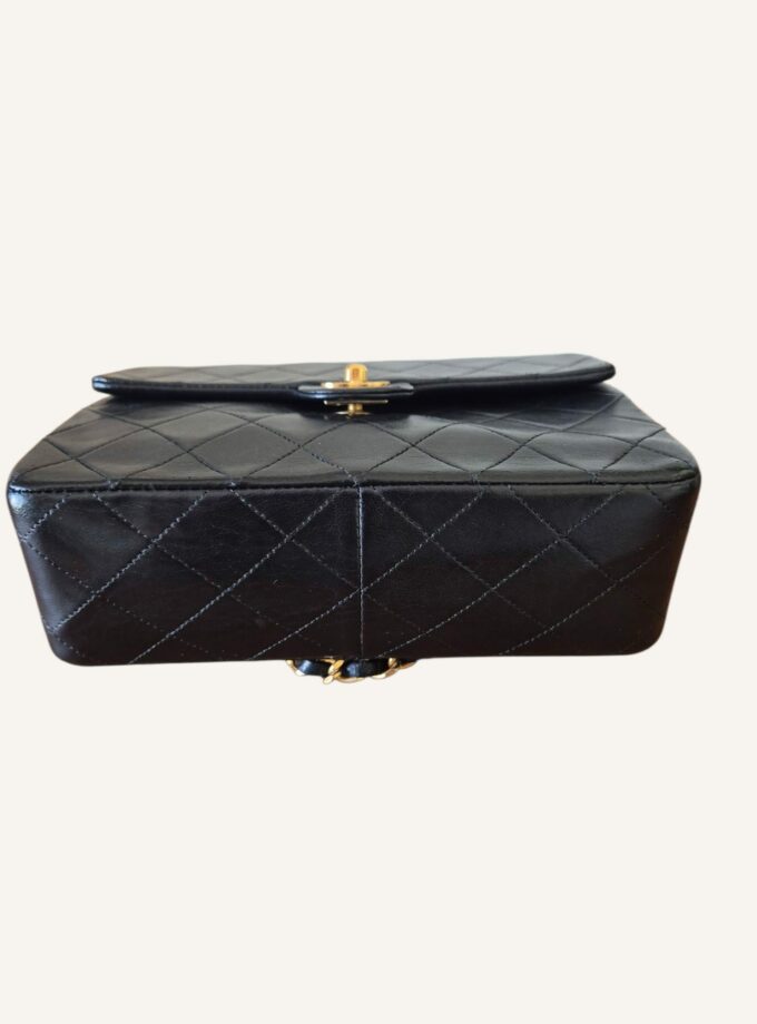 Mini Chanel noir finitions or