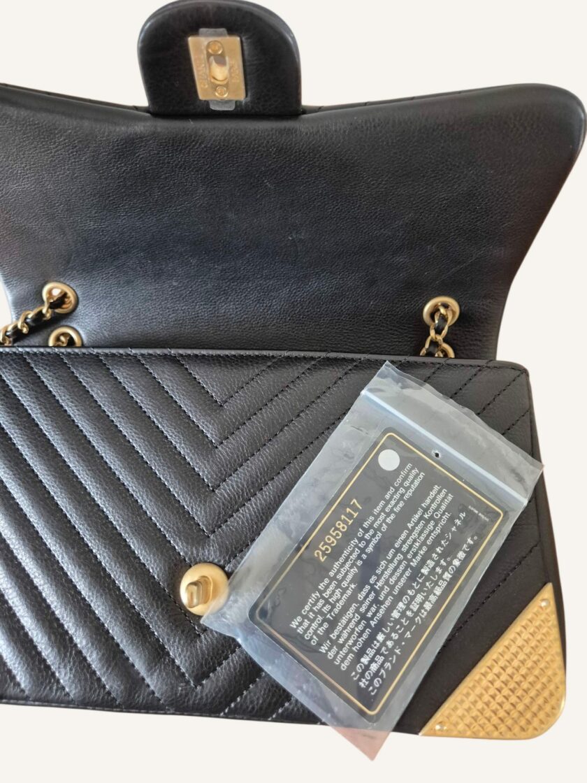 Sac Chanel V stich coins dorés – Image 5