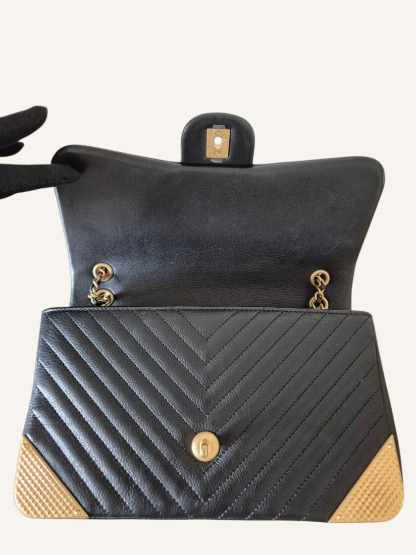 Sac Chanel V stich coins dorés – Image 4