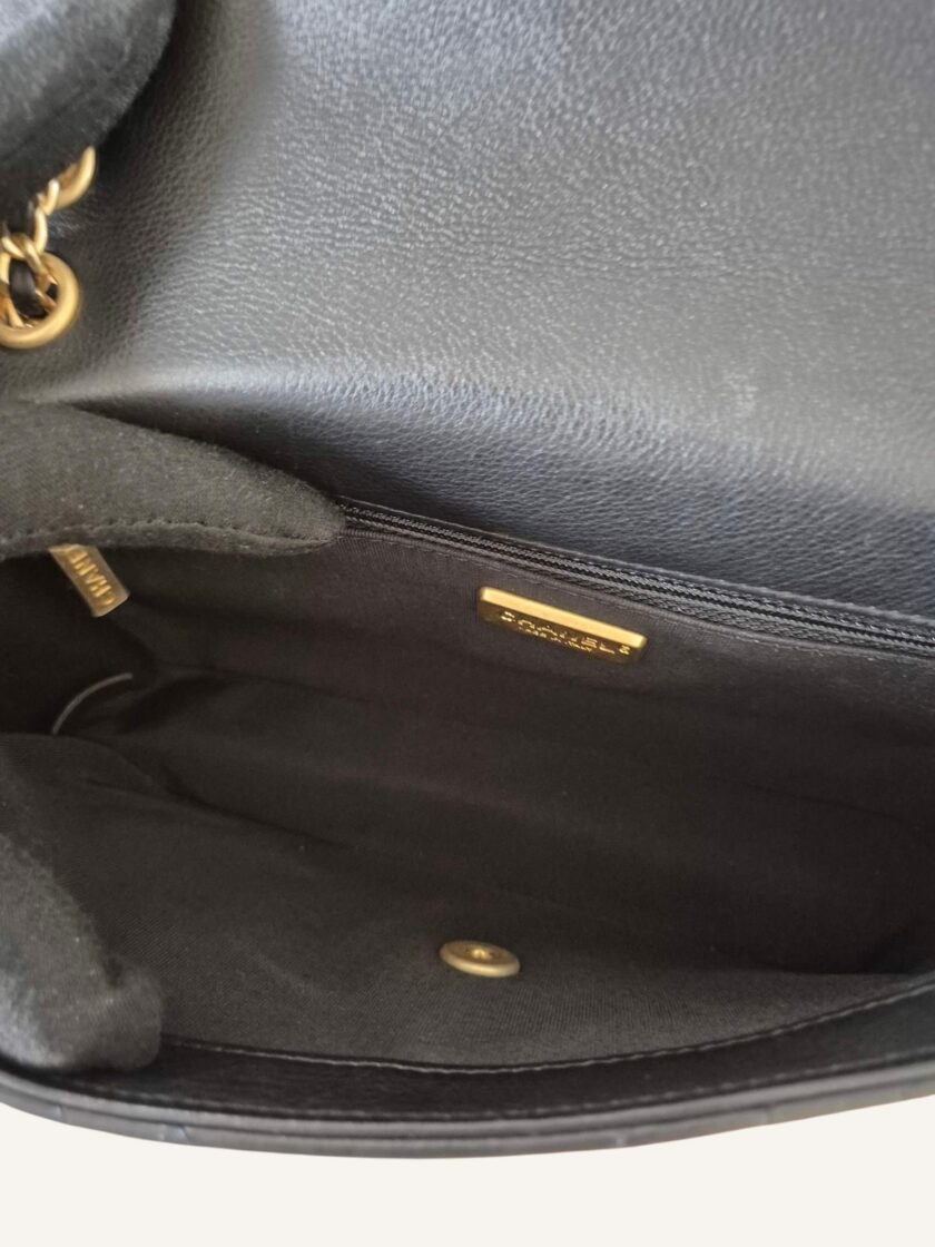 Sac Chanel V stich coins dorés – Image 3