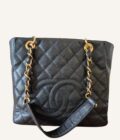 sac Chanel PST cuir caviar noir or