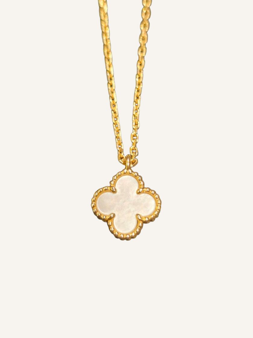 pendentif Van Cleef Sweet Alhambra or jaune nacre