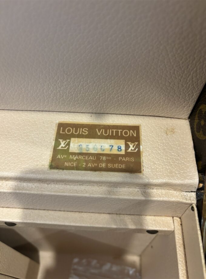 Boite à pharmacie Louis Vuitton