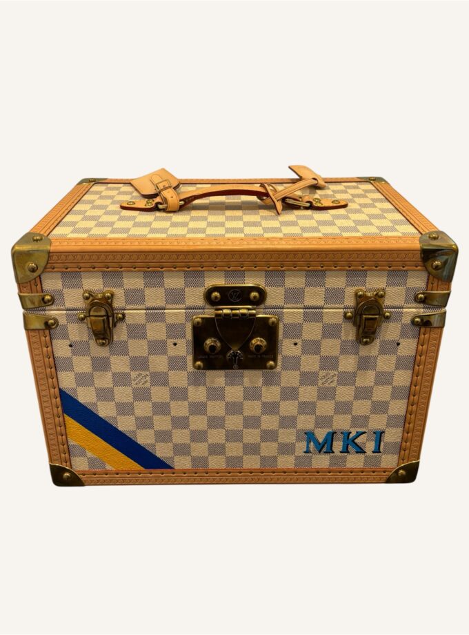 Boite à pharmacie Louis Vuitton commande spéciale