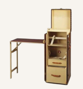 malle louis vuitton secretaire