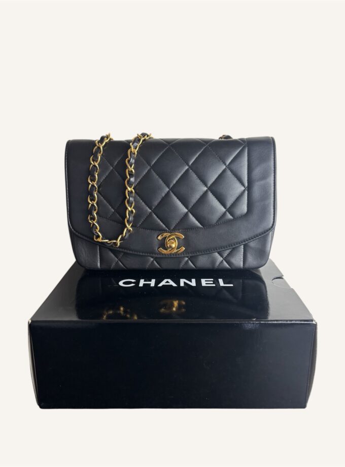 sac Chanel Diana small cuir agneau noir or 24k vintage