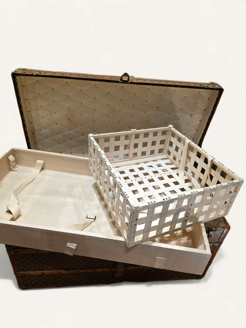 malle Louis Vuitton courrier ancienne vintage 1924