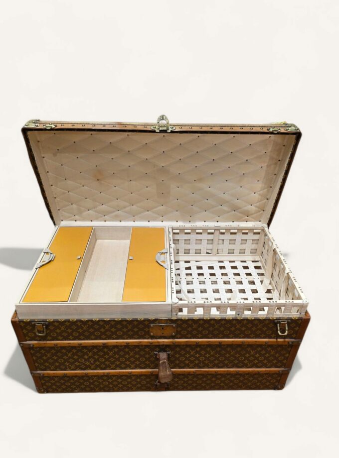 Malle Louis Vuitton Courrier ancienne monogramme