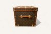 malle courrier Louis Vuitton vintage monogramme années 70 rachat de malles Louis Vuitton