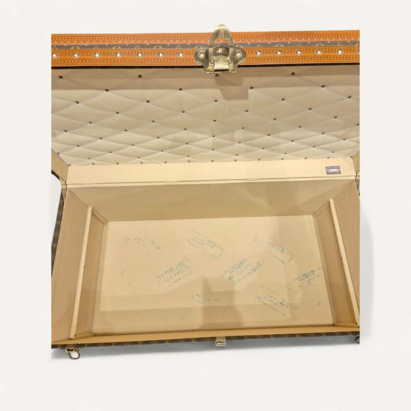 malle courrier Louis Vuitton vintage monogramme années 70