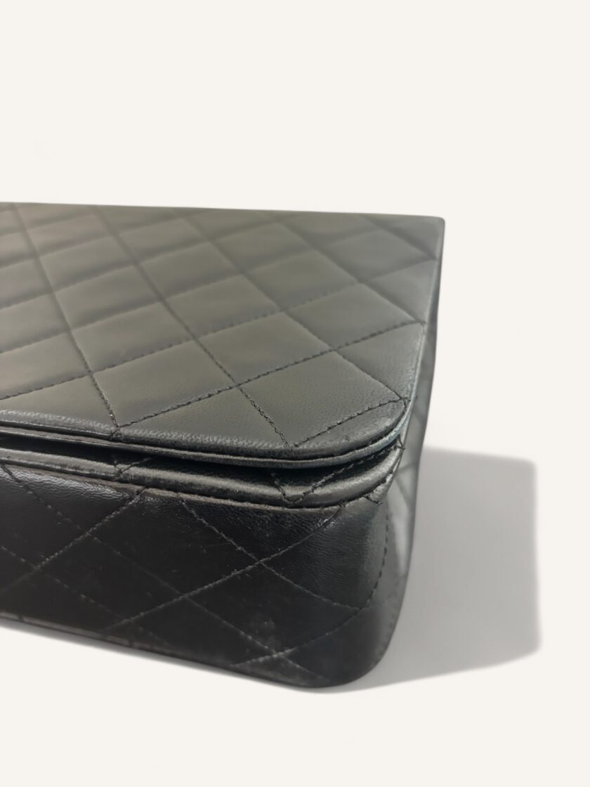 sac Chanel One Single Flap vintage cuir agneau noir or 24k