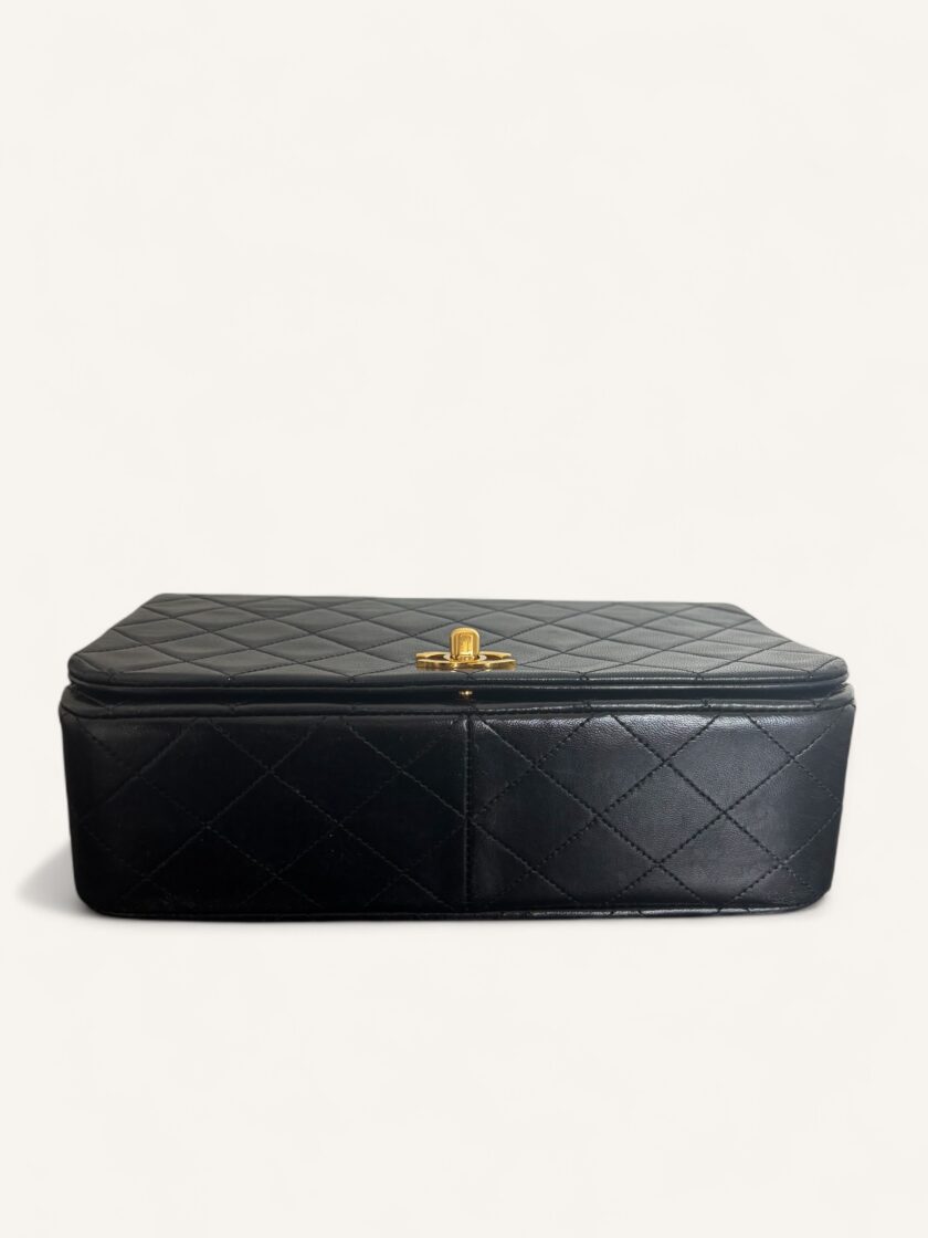 sac Chanel One Single Flap vintage cuir agneau noir or 24k