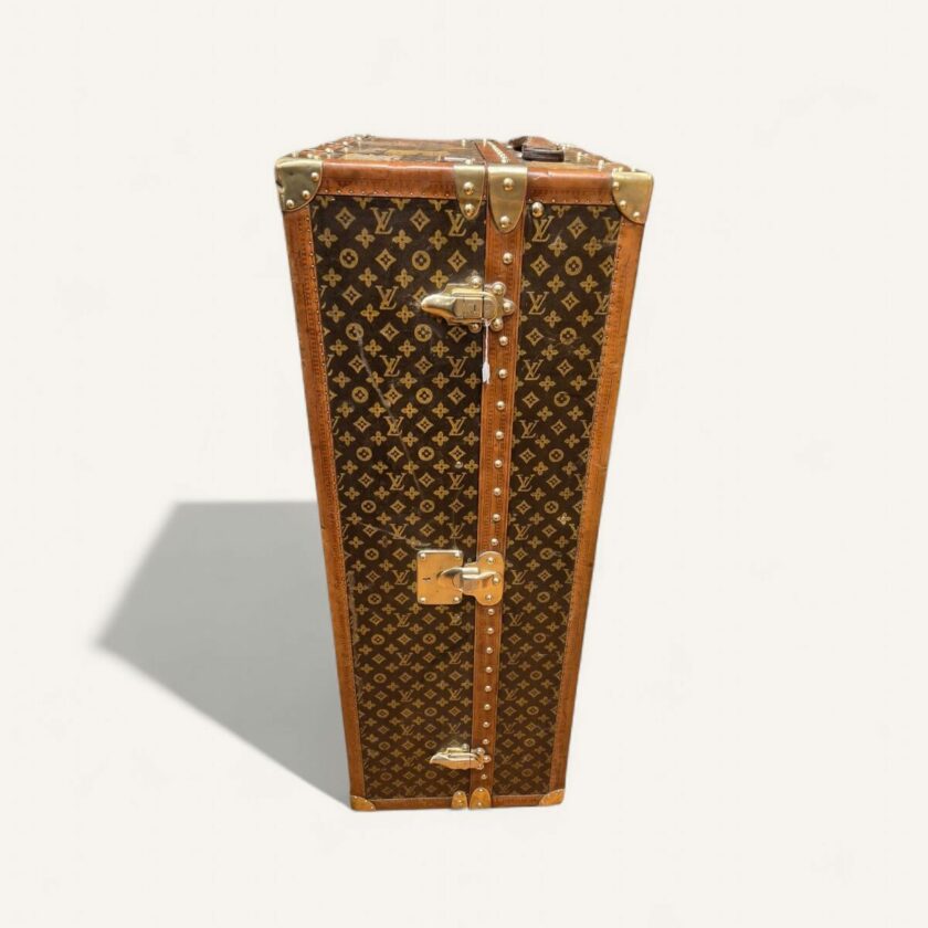 malle penderie Louis Vuitton vintage toile monogramme années 20