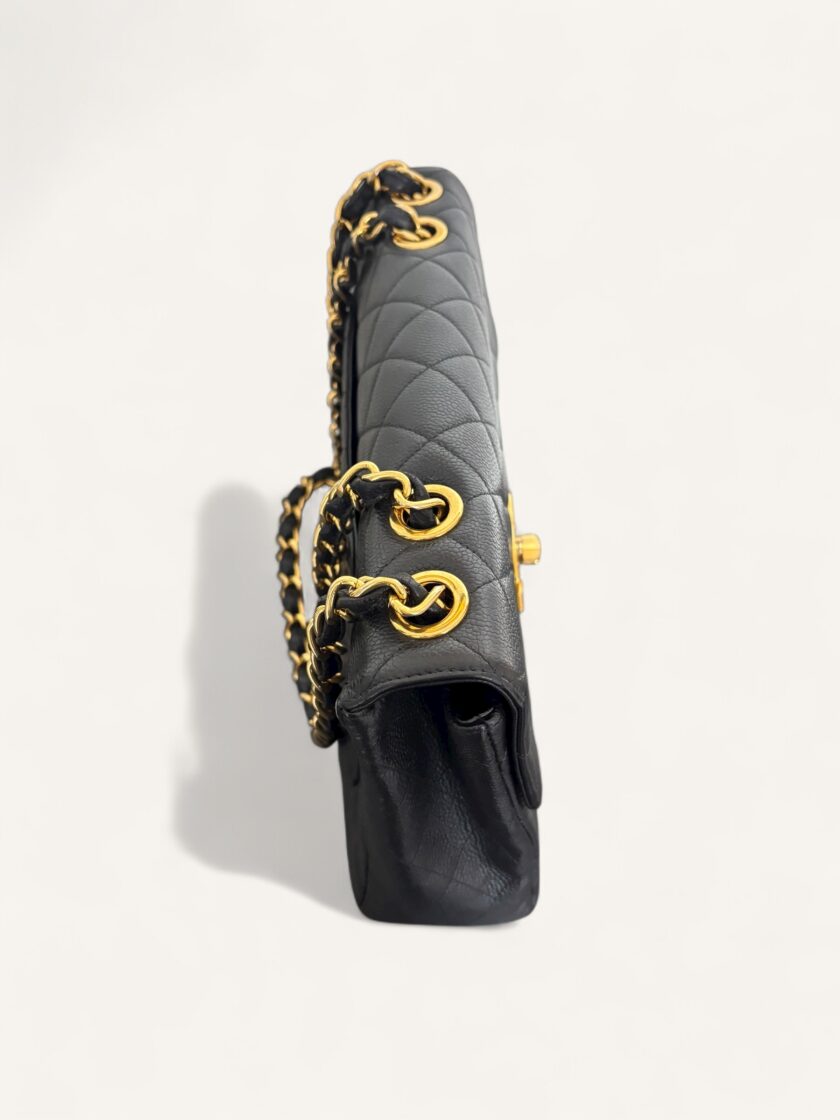 sac Chanel Jumbo vintage cuir caviar noir or 1995