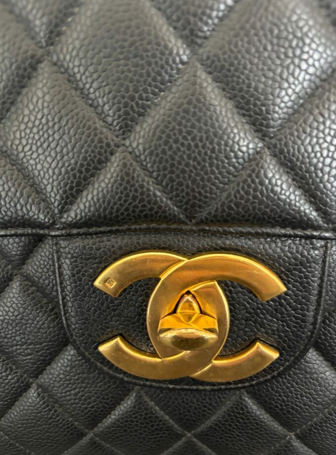 Sac Chanel Jumbo Vintage cuir caviar noir