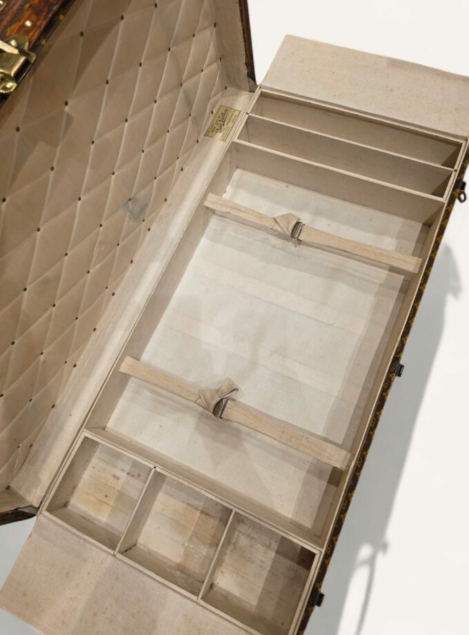 Malle Louis Vuitton cabine vintage 110