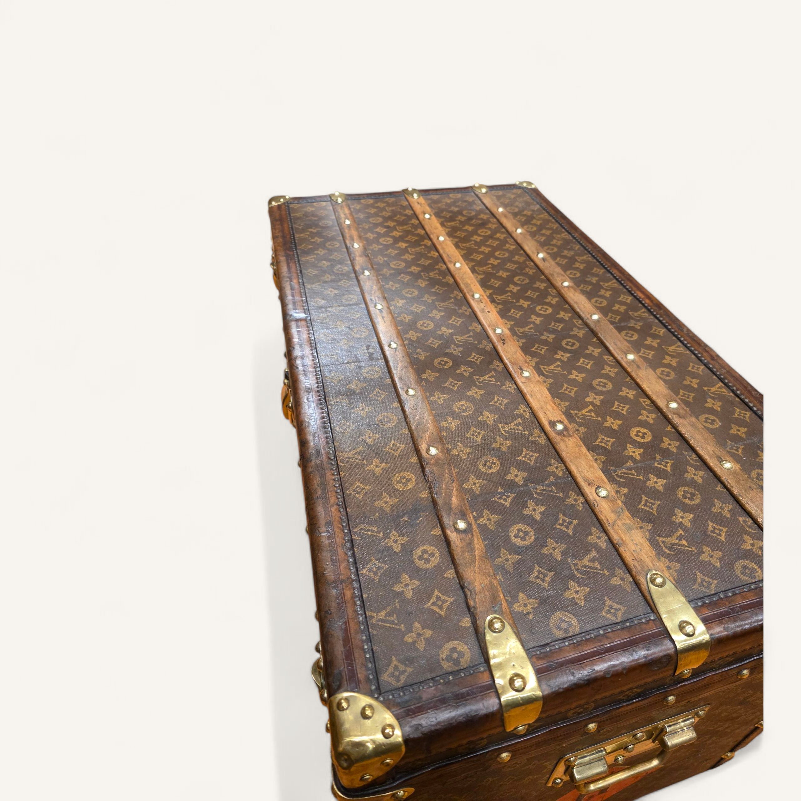 malle courrier Louis Vuitton ancienne années 20 30