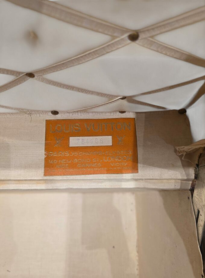 Malle Louis Vuitton ancienne