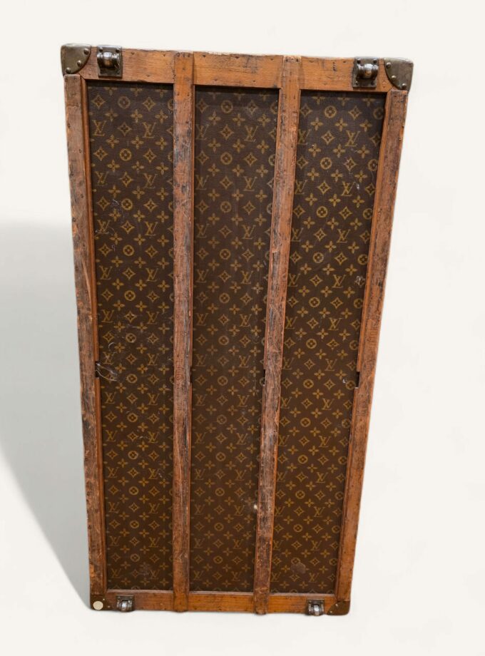 Malle Louis Vuitton ancienne