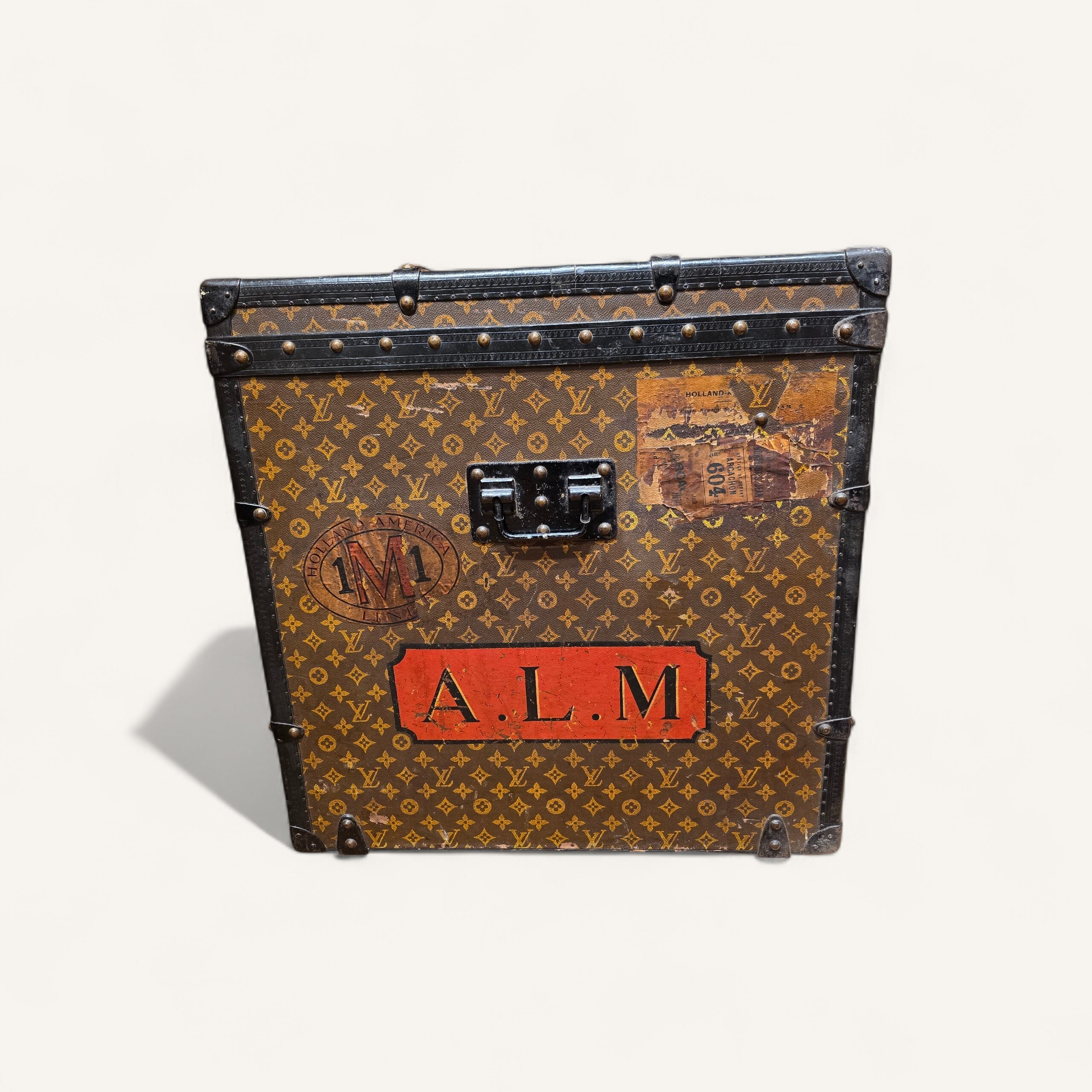 malle Louis Vuitton ancienne toile au pochoir 1 Rue Scribe