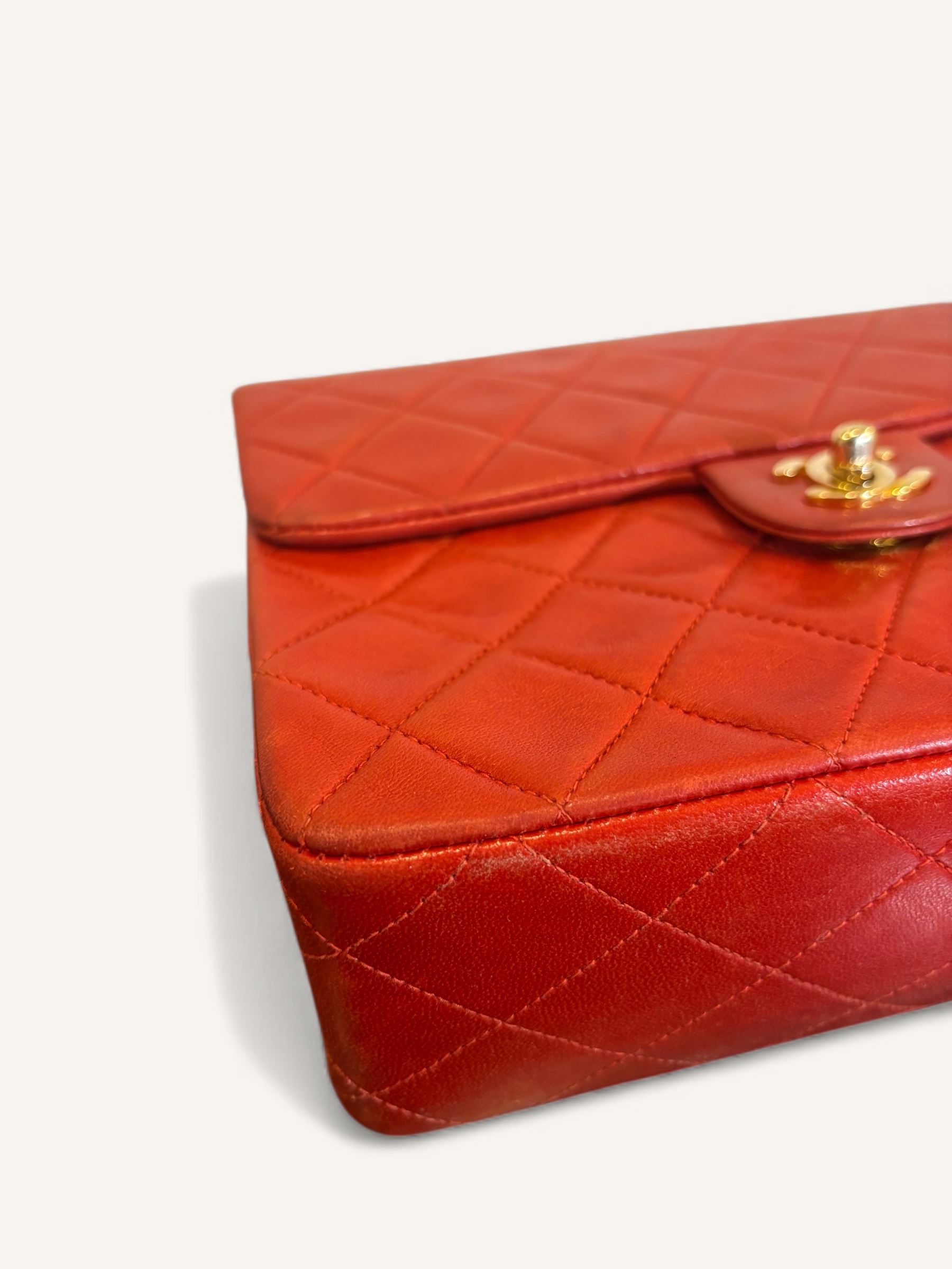 sac Chanel vintage lambskin rouge bandoulière