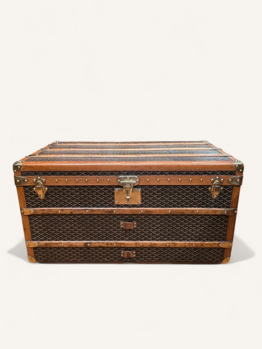 Goyard vintage courier trunk 1930 1940 at TheVintageTraveler