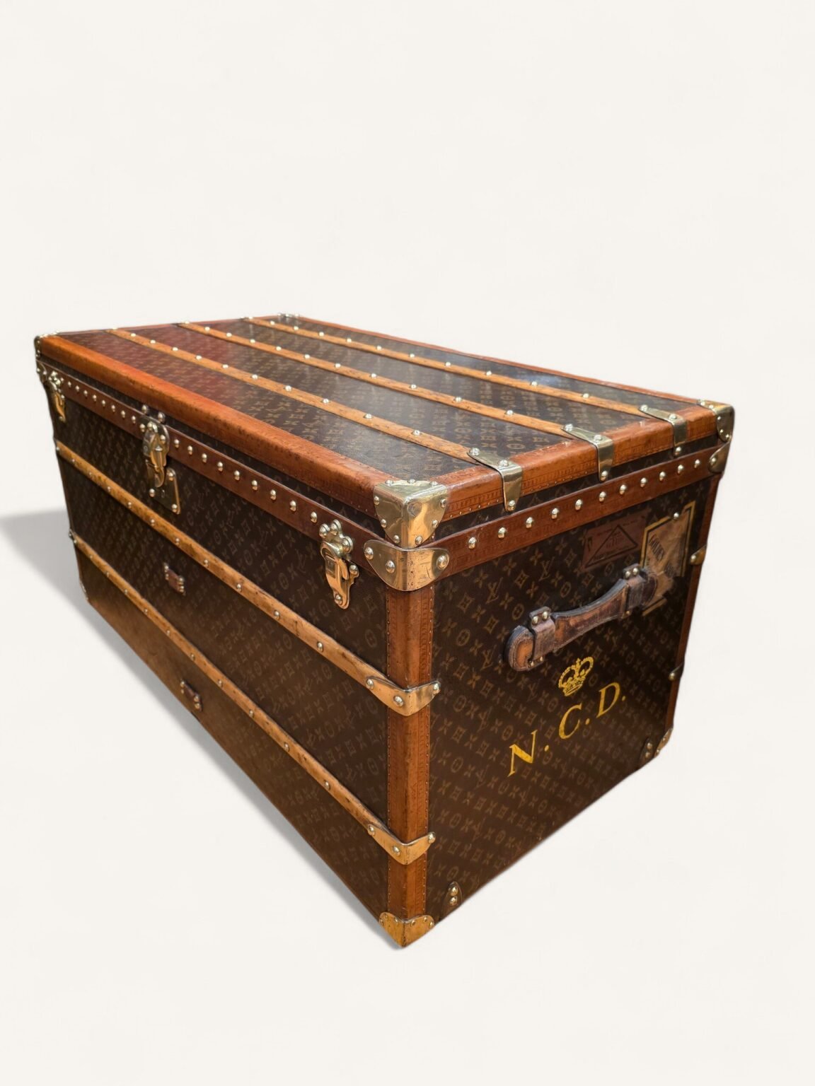 malle Louis Vuitton courrier ancienne Malle Vuitton occasion