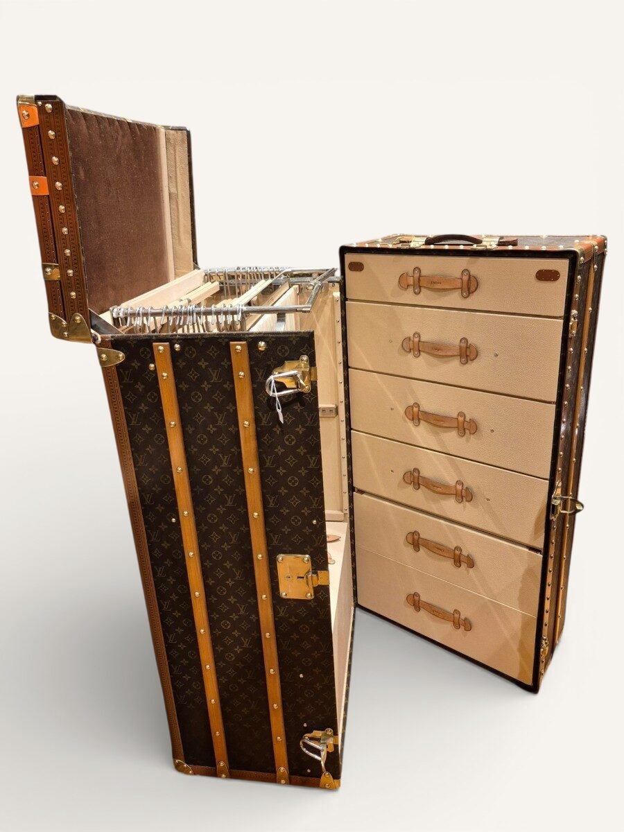 malle Louis Vuitton penderie grand modèle