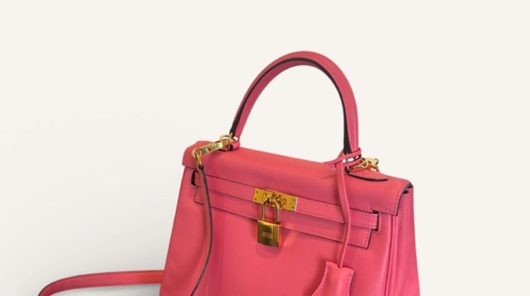 Prix des sacs de luxe en 2026 : combien valent vraiment Hermès, Chanel et Louis Vuitton ?
