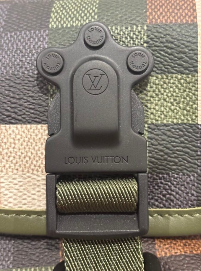 Sac Louis Vuitton Bumbag Damoflage
